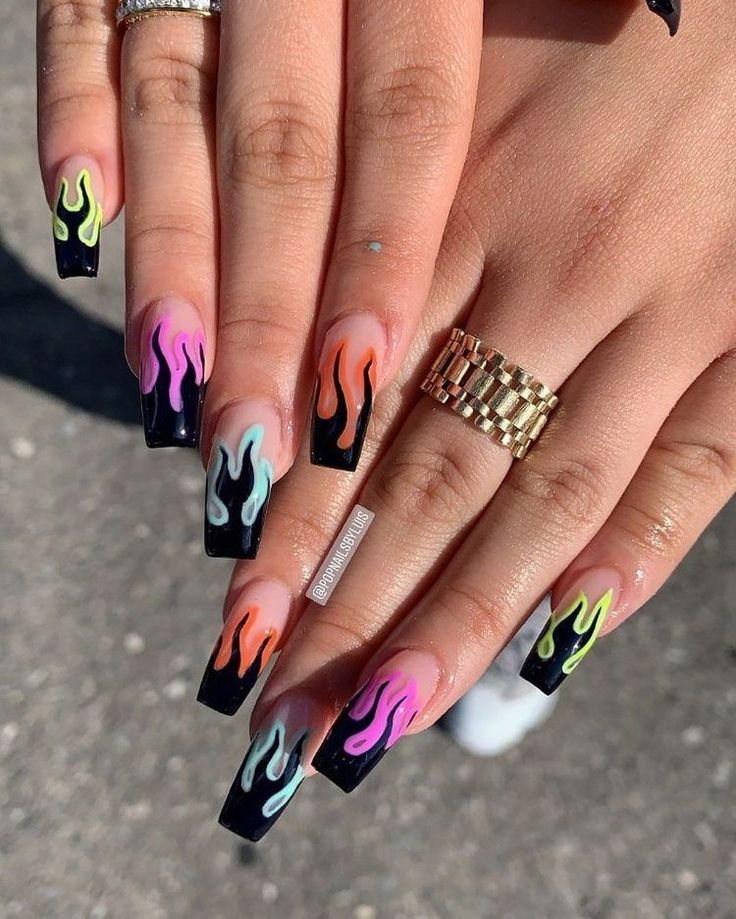 Kim Nails: High-Gloss, High-Fashion Frenchies