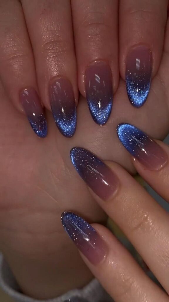 Glitter Dipped French Tips