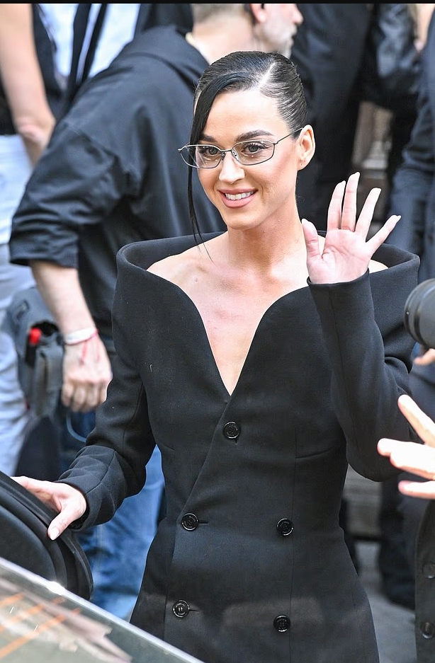 Lauren Sánchez Bezos and Katy Perry Balenciaga Lunch