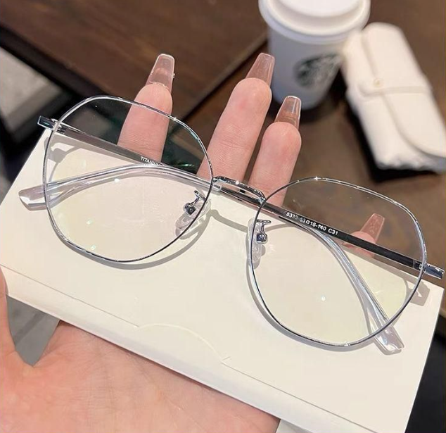 Cat Eye Glasses