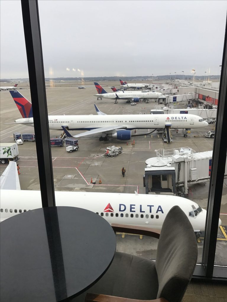 Delta Flight DL275 Diverted Lax