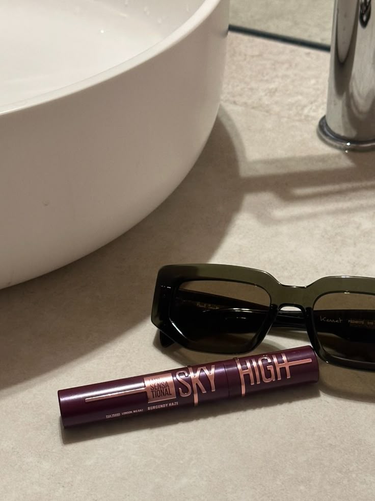 Burgundy Mascara 