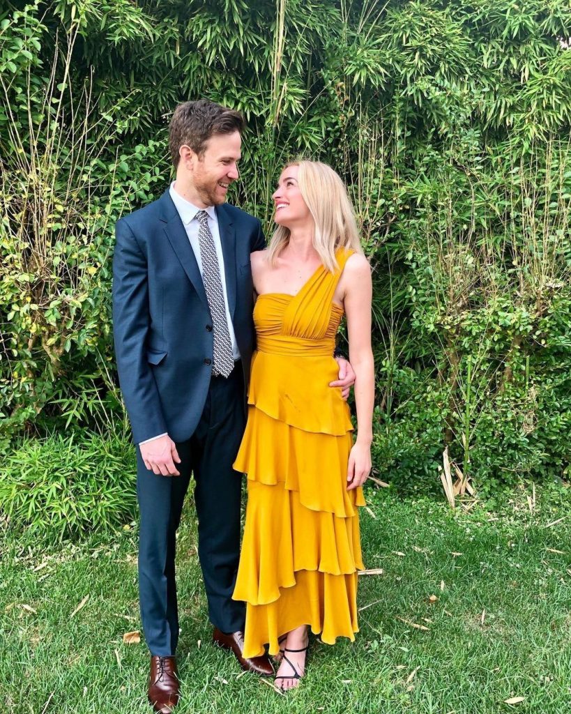 Brianne Howey and Matt Ziering