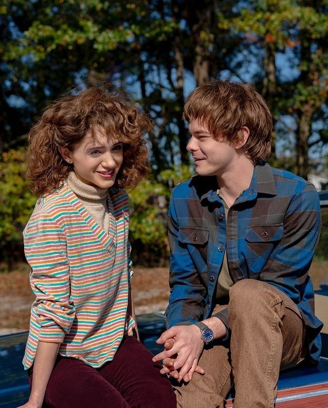 Charlie Heaton & Natalia Dyer