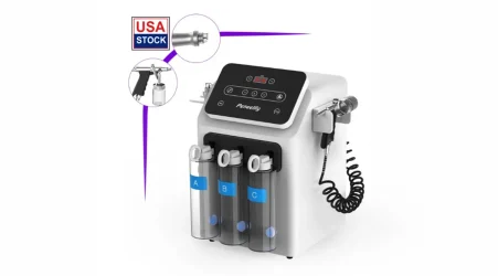Why Estheticians Are Adding Hydro Dermabrasion Machines to Their Menu